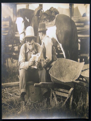 Circa 1930s Large Format Photograph of Farmhands Taking a Break in Camp. Americana - 20th Century -.