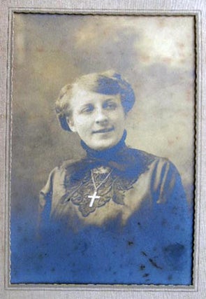 Circa 1895 Photographic Portrait of a Christian Woman By the Davis Picture Shop, Catskill New York
